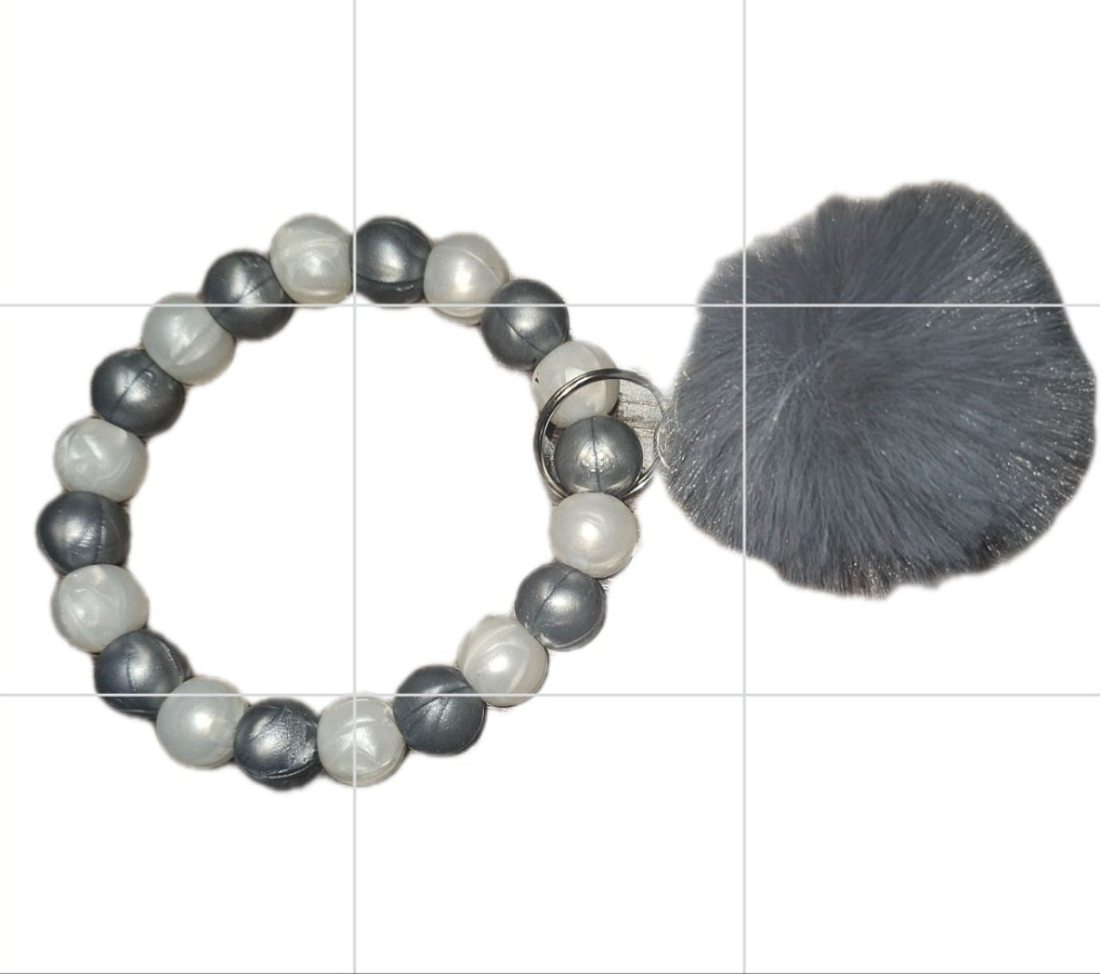 Wristlet add-on ( pom pom)