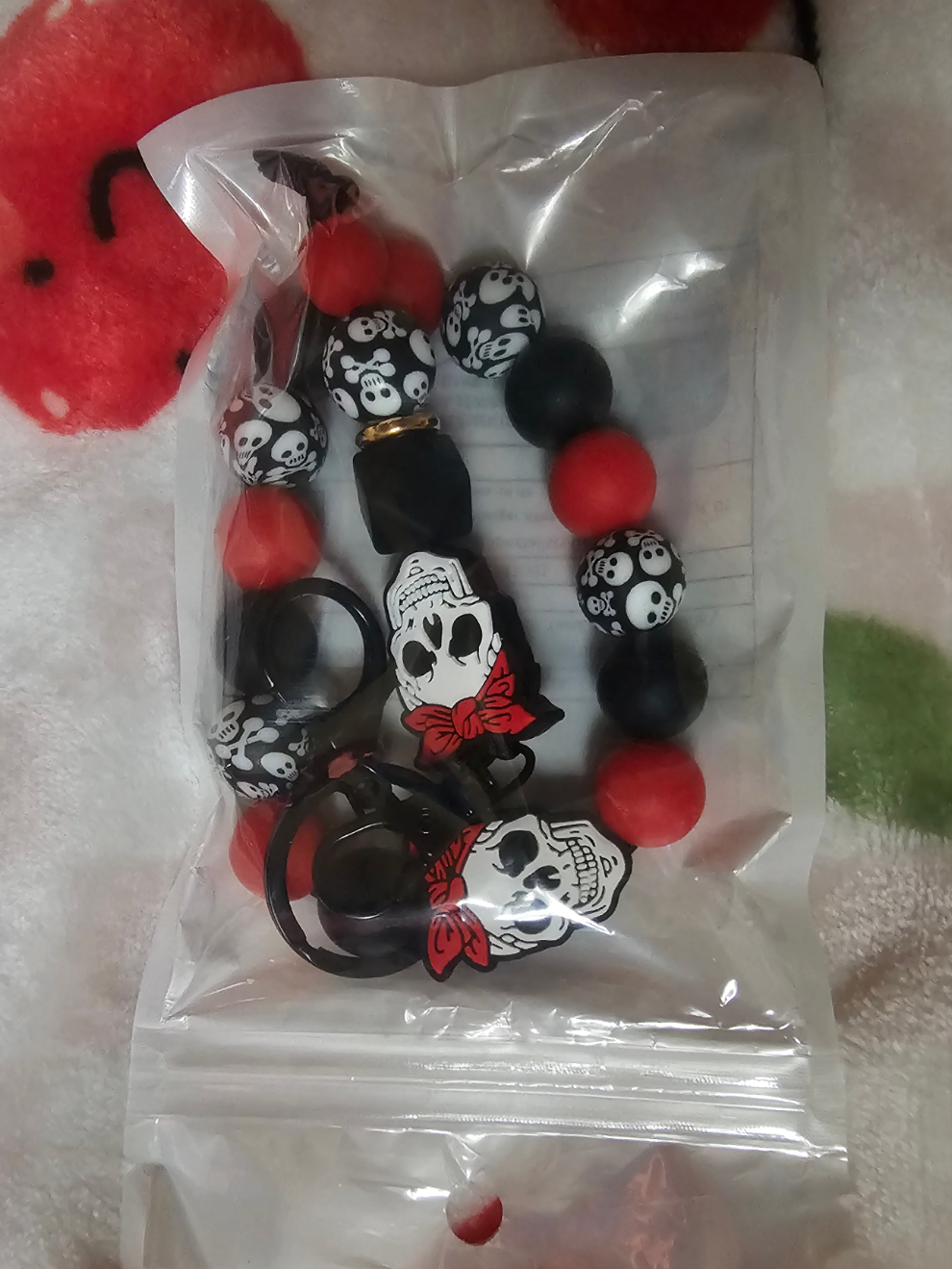 Skull wristlet with matching keychain