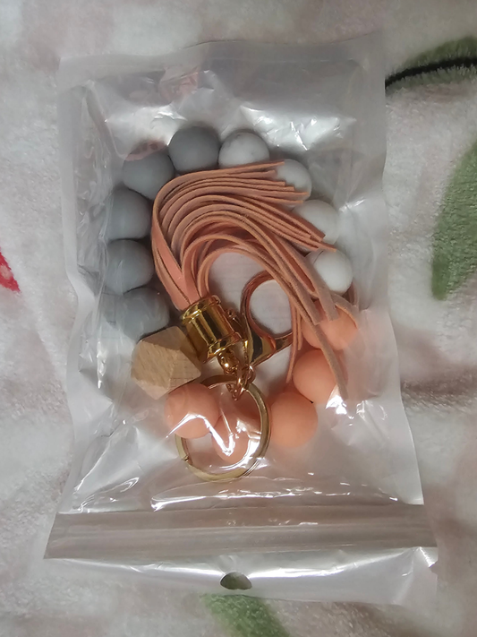Wristlet with tassel