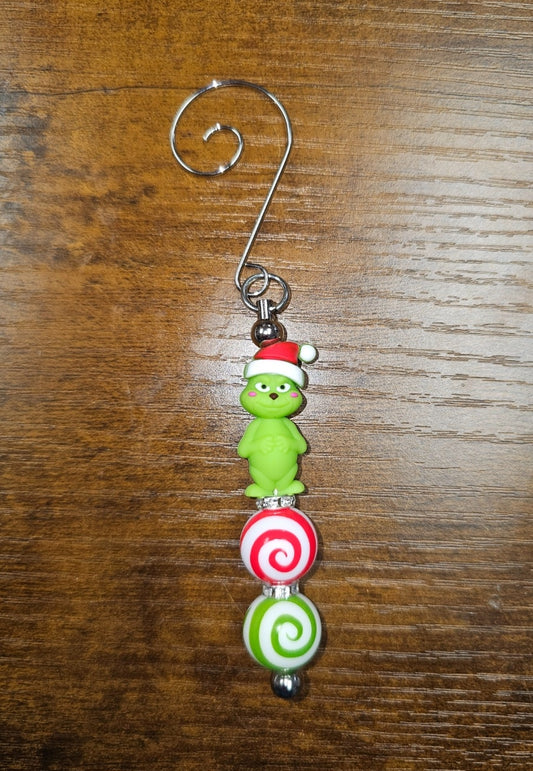 1- Customizable beadable christmas tree ornament.